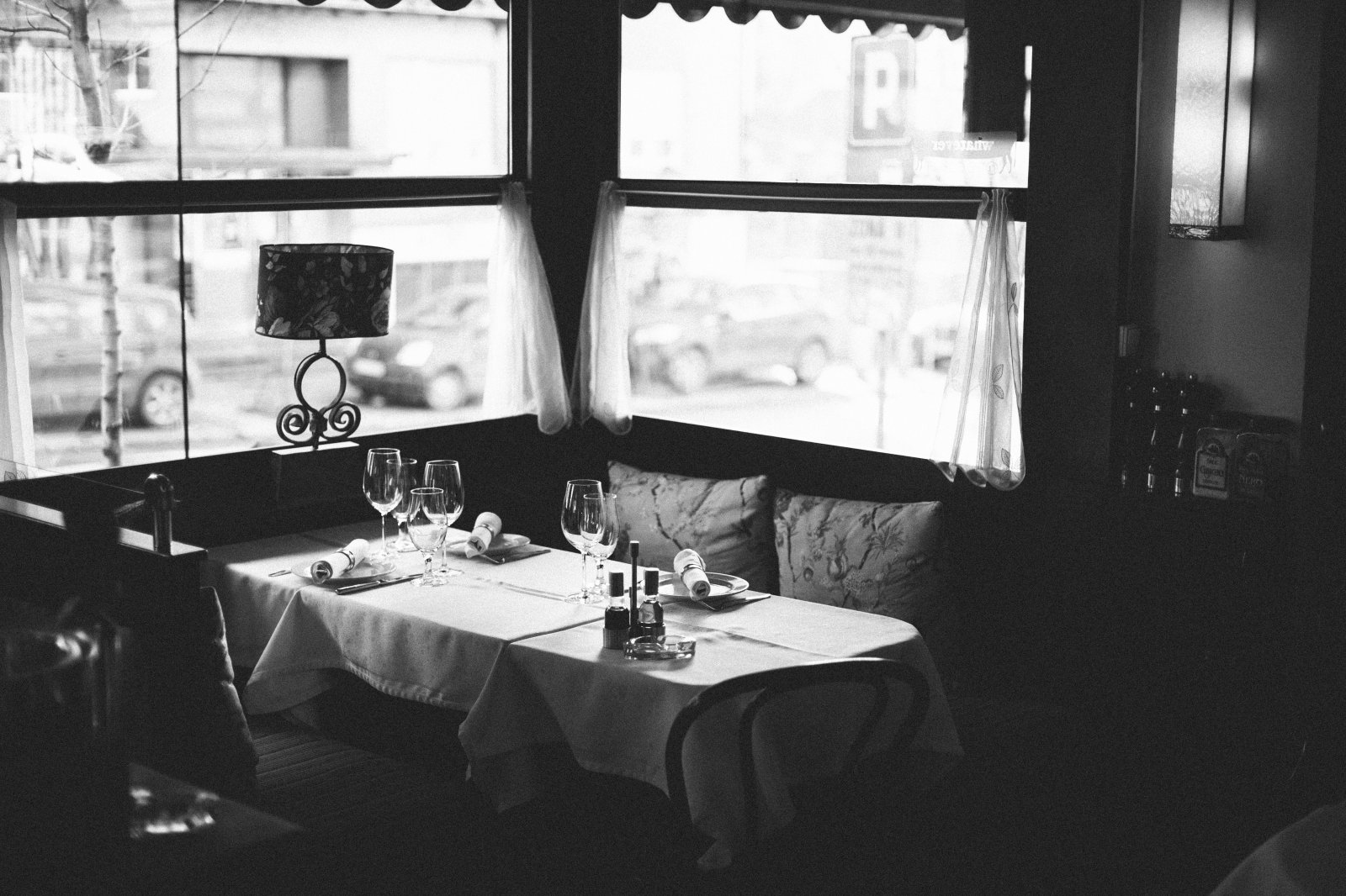 Restoran-Na-Cosku-At-The-Corner-Restaurant